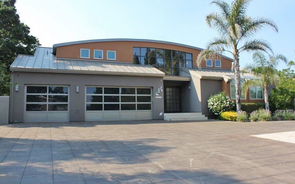 Foto principal - 2151 Green Acres Ln