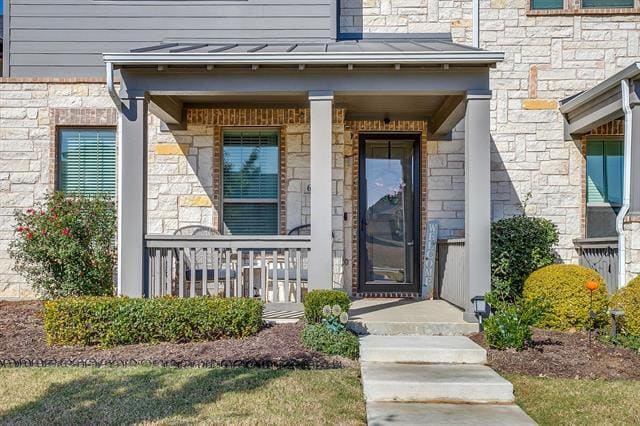 Foto del edificio - 6449 Iron Horse Blvd