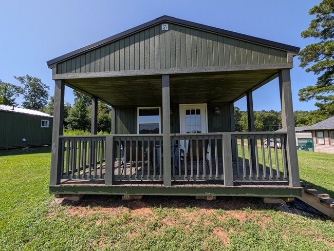 Building Photo - 10864 State Hwy 64