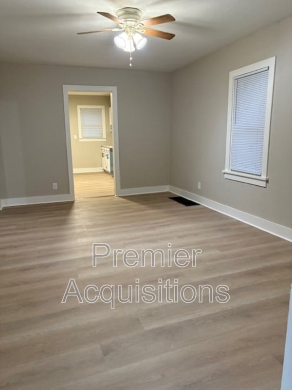 Photo - 2615 Krum St House