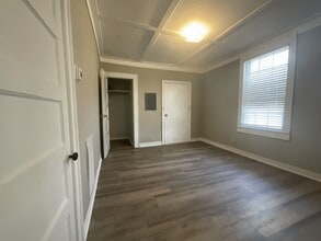 Building Photo - 1020 Adams St Building Photo - 1020 Adams St