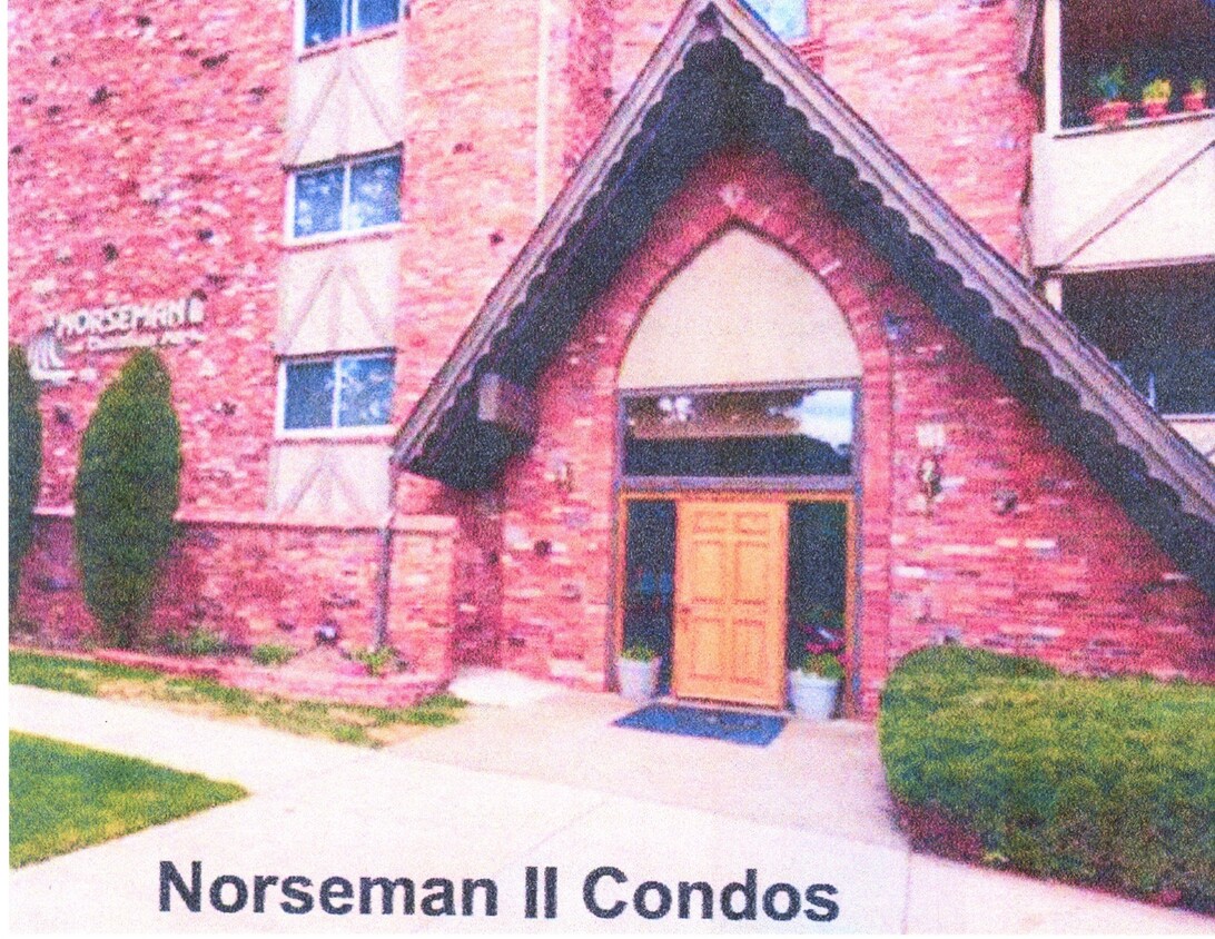 Your New Cheesman Park Home - 1243 Gaylord St