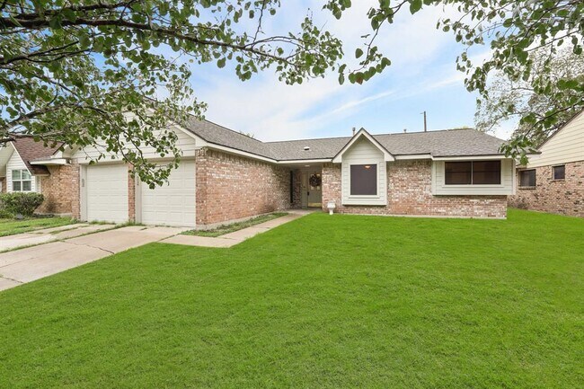 Building Photo - 10815 Garrick Ln