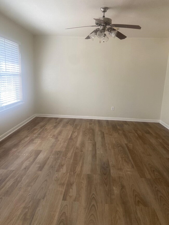 Building Photo - 9623 Eagle Eye Ln