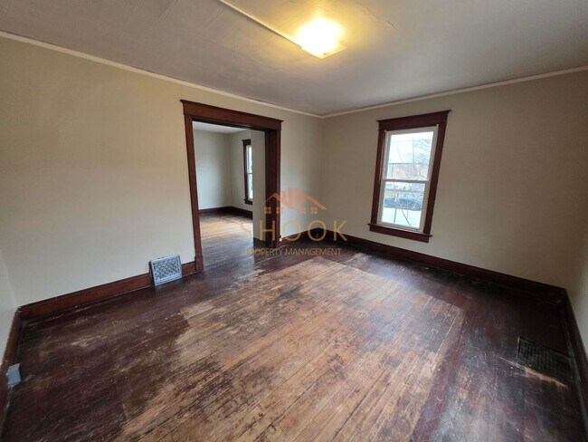 Foto del edificio - 104 S 7th St