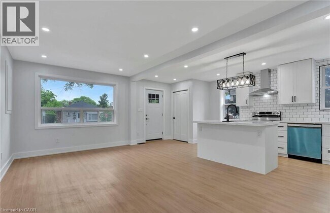 Photo du bâtiment - 47 MacDonald Ave