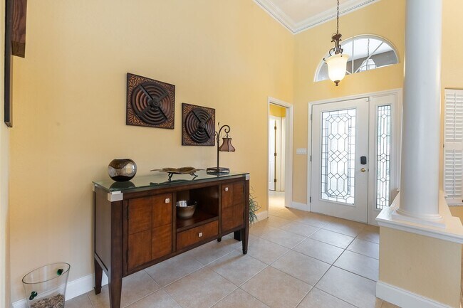 Foto del edificio - Beautiful 2-Bed Pool Home with Deeded Golf...