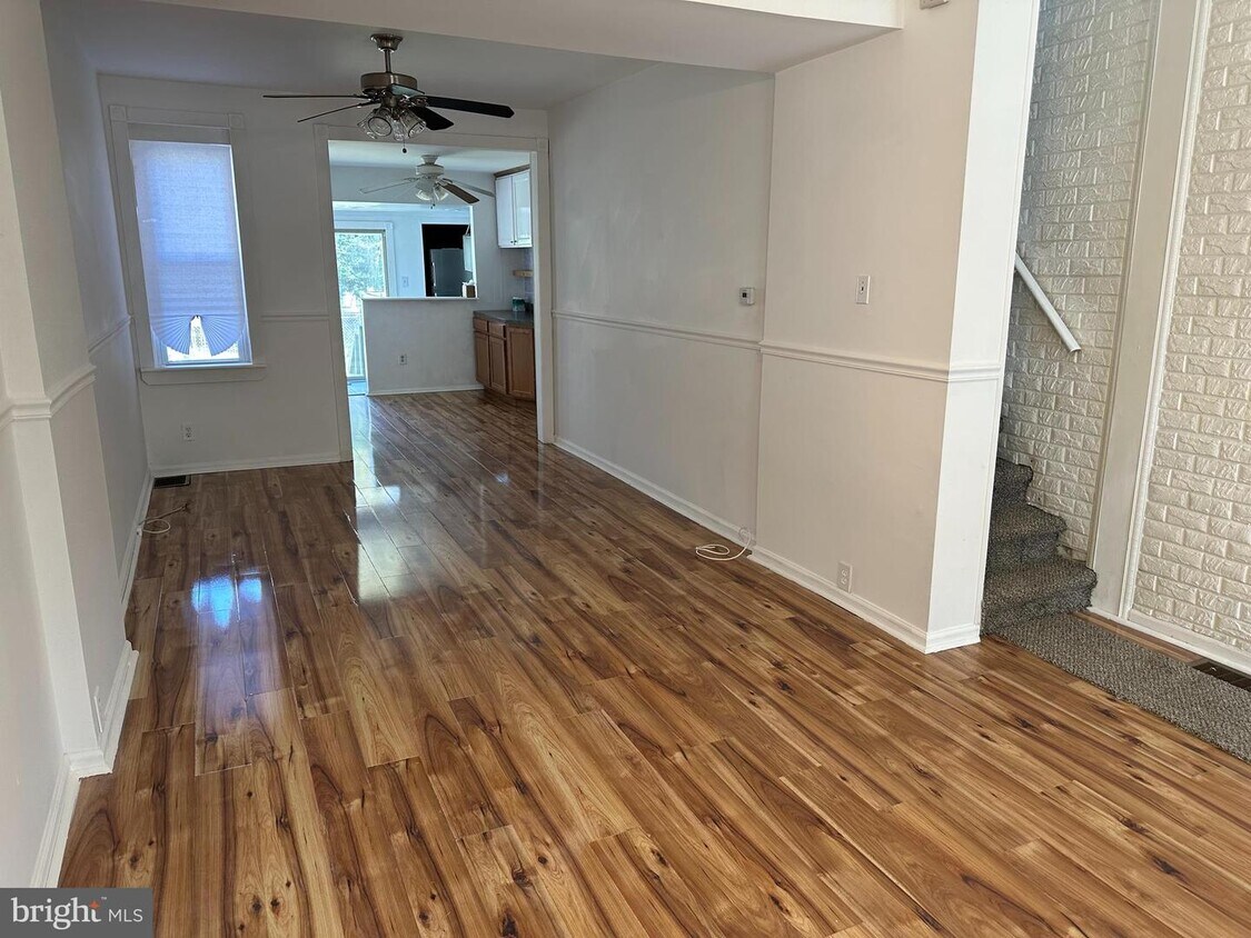 333 Bergen St, Gloucester City, NJ 08030 Townhome Rentals in