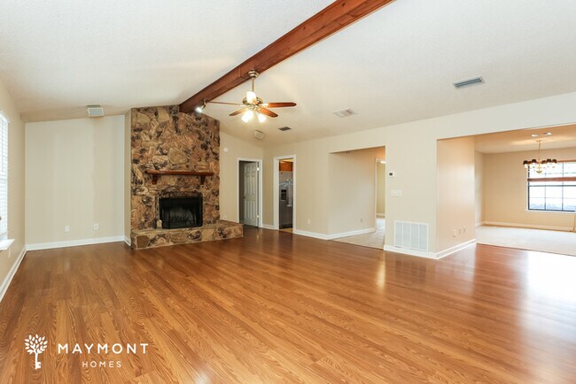 Building Photo - Charming 3-Bedroom in Jacksonville, FL
