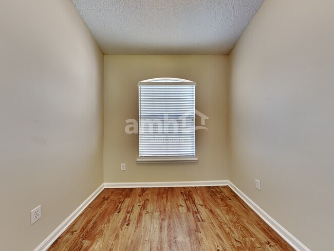 Foto del edificio - 1532 Backwater Drive