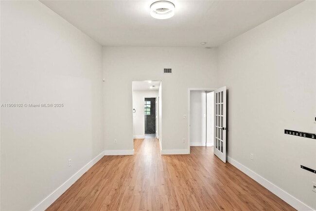 Building Photo - 15026 SW 141st Ct