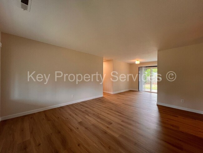 Foto del edificio - Beautifully Renovated Ranch in Vancouver H...