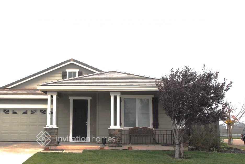 Primary Photo - 10 Dowitcher Ct