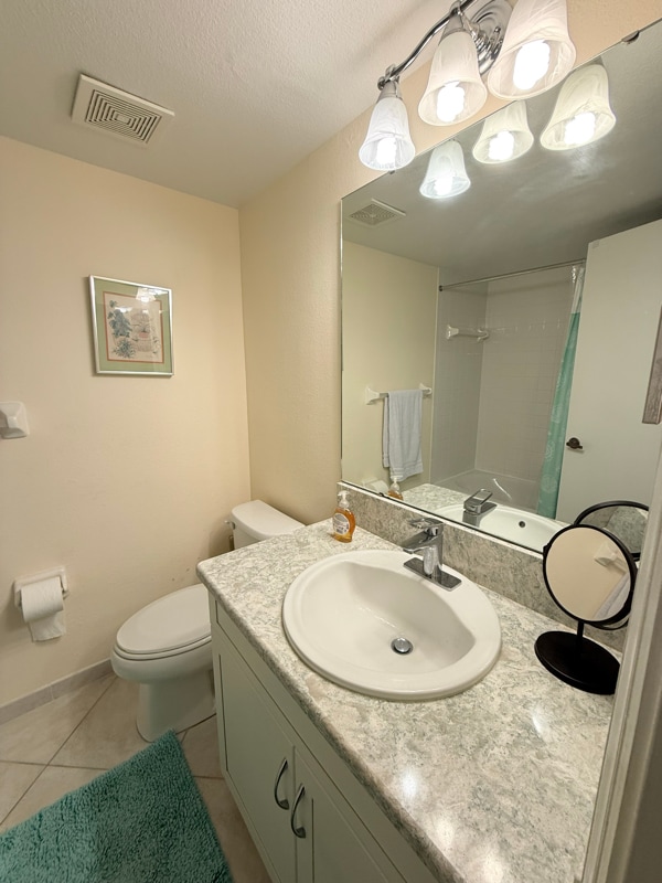 Building Photo - 9300 Clubside Cir