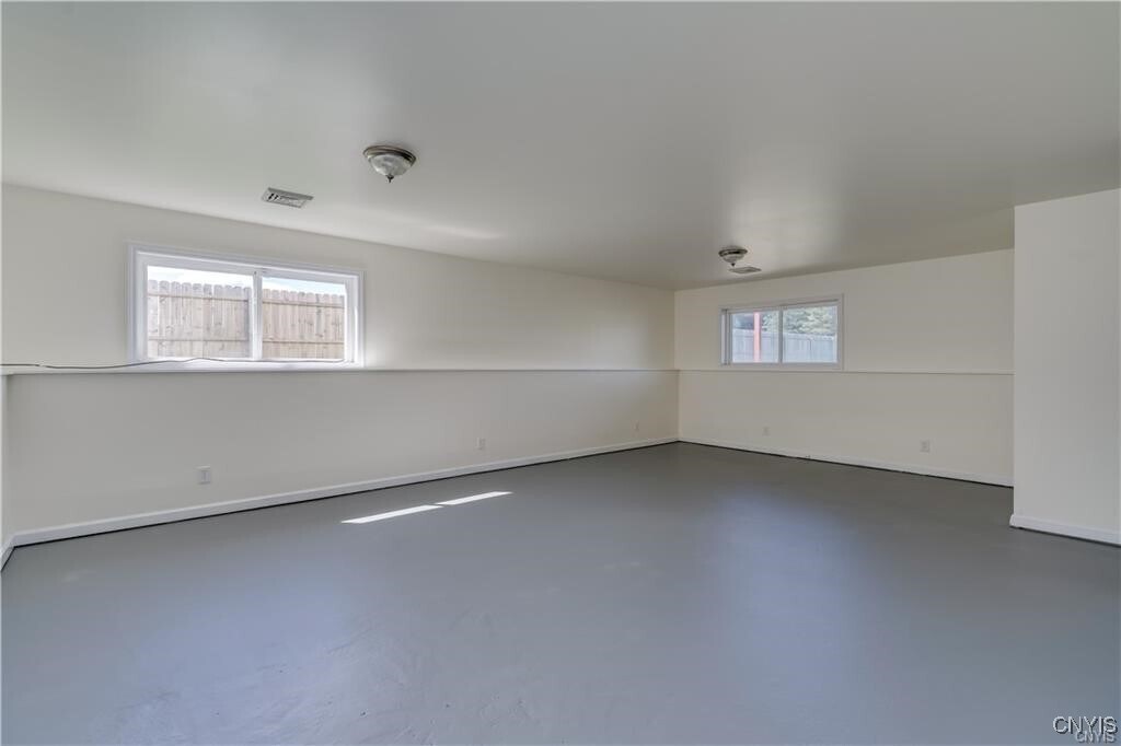 Foto del edificio - 31847 County Route 143