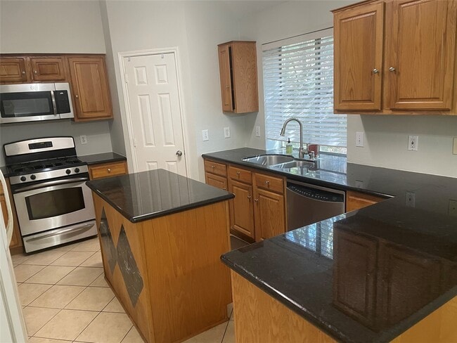 Foto del edificio - 35 Barn Lantern Pl