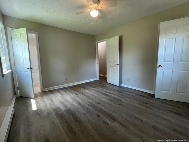 Building Photo - 6561 Stillwater Dr