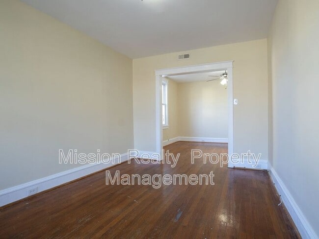 Foto del edificio - 1400 Bainbridge St