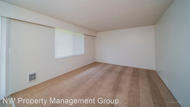 Foto del edificio - 4823 100th St NE