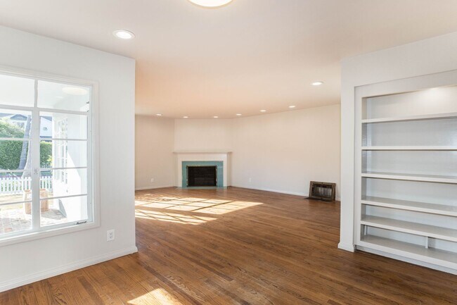 Foto del edificio - 437 N Swarthmore Ave