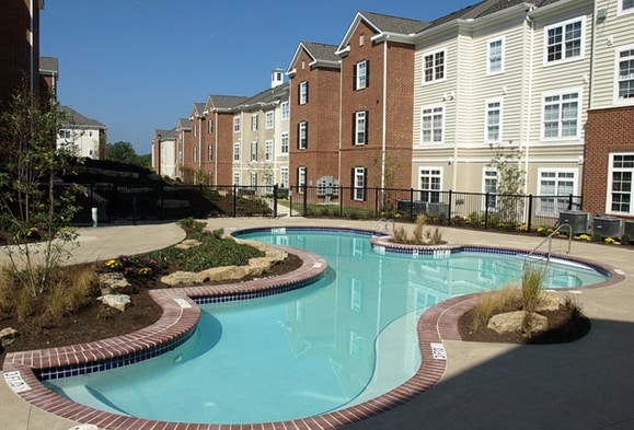 Building Photo - The Summit at Coates Run