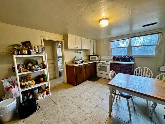 Foto del edificio - Frame House Duplex