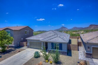 Building Photo - 4232 S Macy Cir