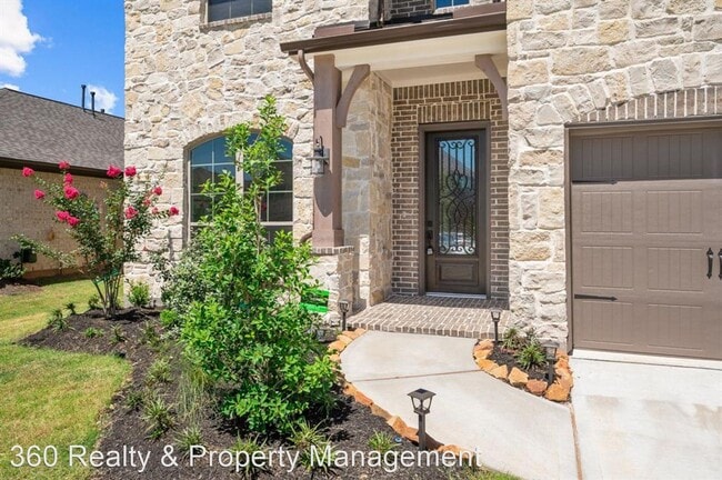 Building Photo - 4 br, 3.5 bath House - 2118 GERMANDER LANE