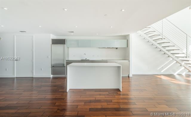 Building Photo - 1040 Biscayne Blvd