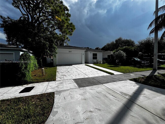 Foto del edificio - 2541 NW 9th St