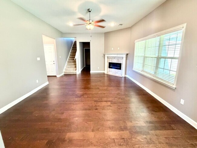 Foto del edificio - 8636 Birnham Cove