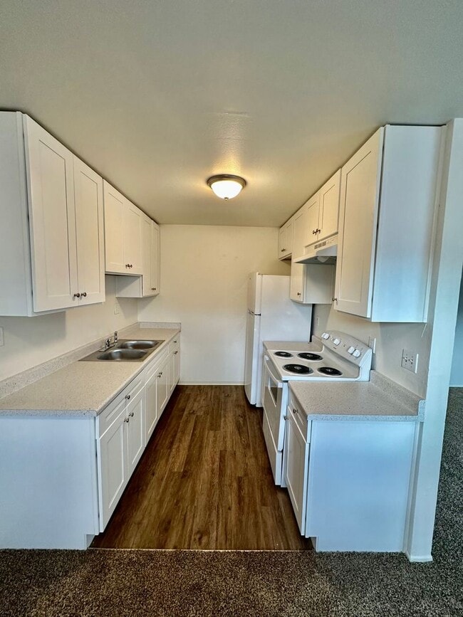 Building Photo - 1 Bedroom Home near SDSU!