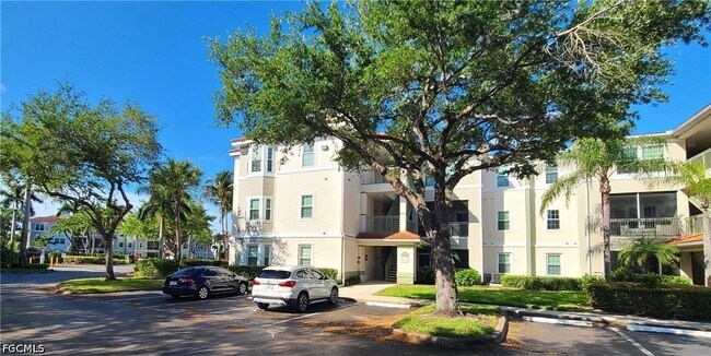 Foto del edificio - 23500 Walden Center Dr