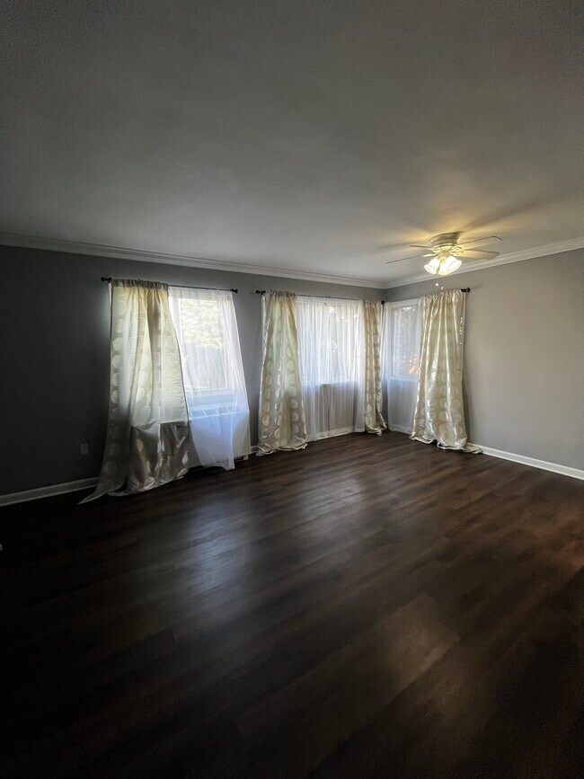 Building Photo - 3601 5th St S