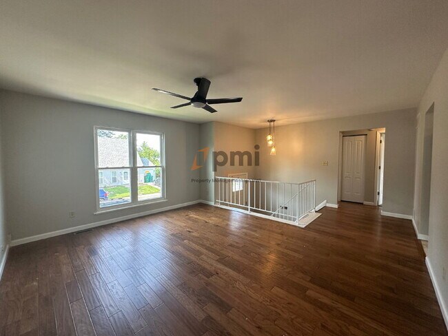 Foto del edificio - 1031 W 59th Pl