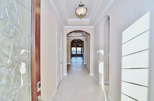 Building Photo - 4435 Calvet Forest Dr