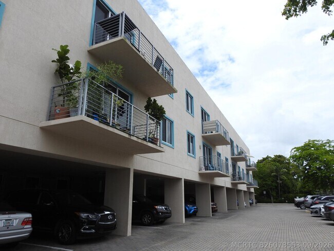 Foto del edificio - 1550 NE 34th Ct