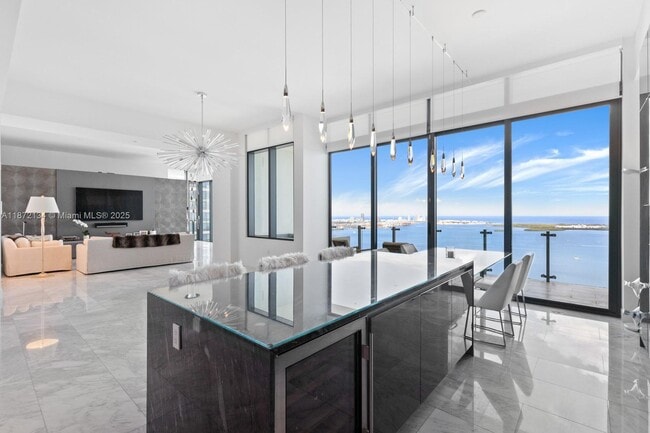 Foto del edificio - 1451 Brickell Ave
