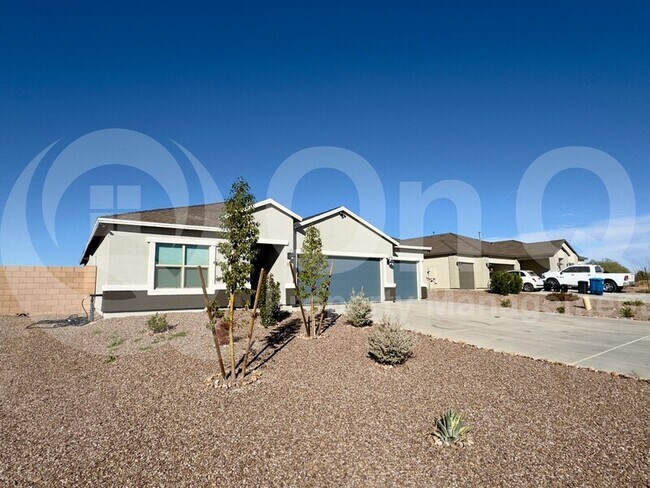 Foto del edificio - 500 W Lexington St