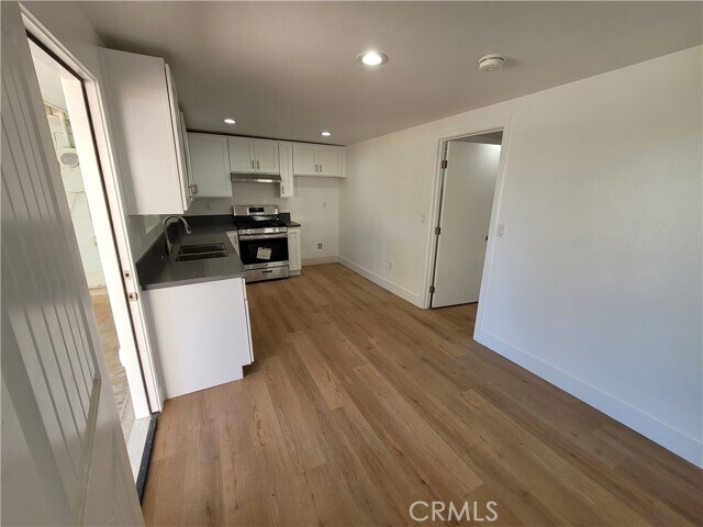 Foto del edificio - 13564 4th St