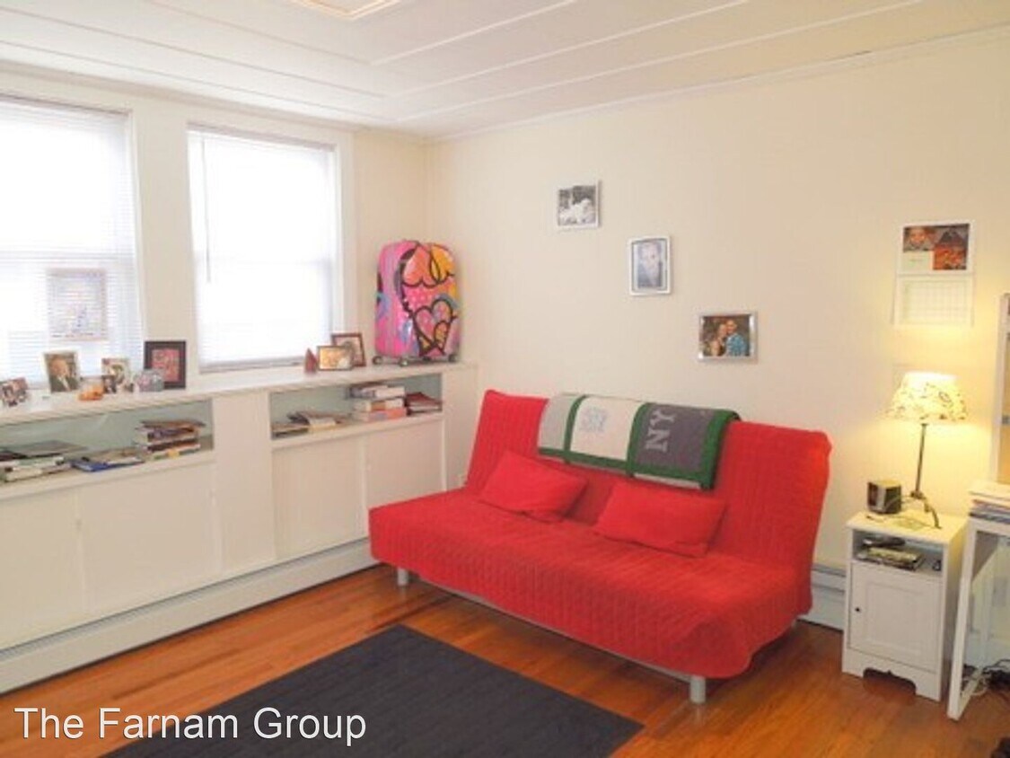 Foto principal - 256 Edwards St