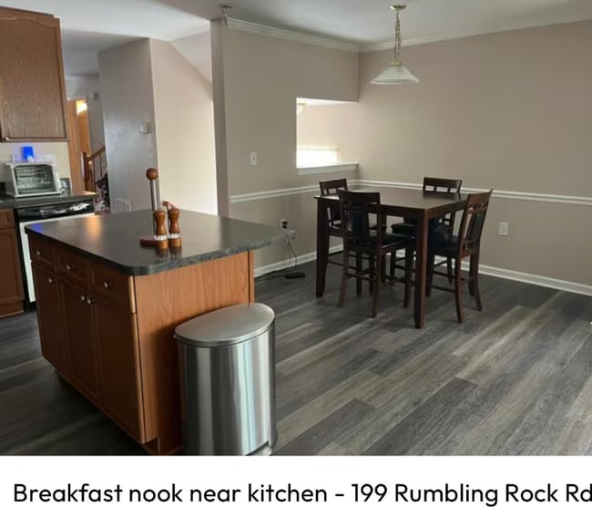 Building Photo - 199 Rumbling Rock Rd