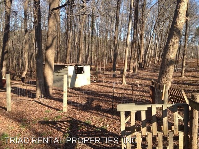 Foto del edificio - 3 br, 1 bath House - 6047 SUSAN DR.