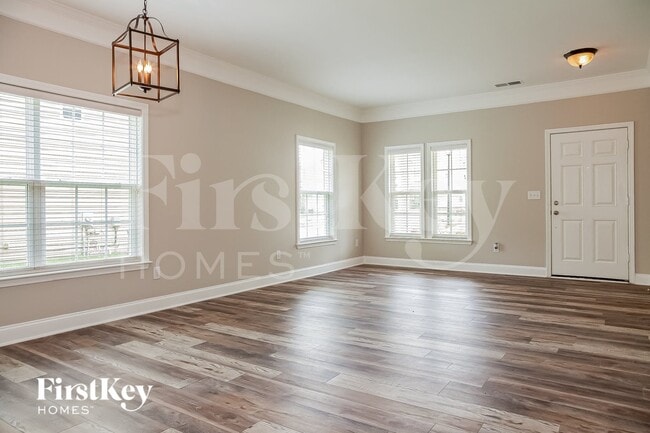 Foto del edificio - 13017 Blaze Manor Ln