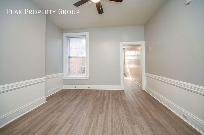 Foto del edificio - 2363 W Clifton Ave
