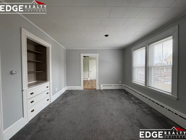 Building Photo - 24 Union St