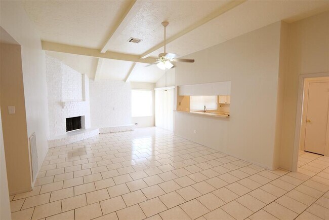 Foto del edificio - 22311 Fincastle Dr