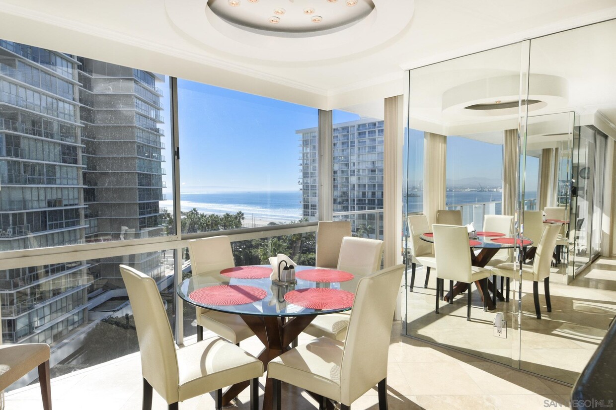 Foto principal - 1810 Avenida Del Mundo