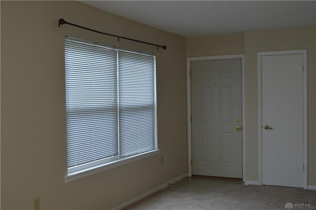 Foto del edificio - 1217 Robbins Run Ct