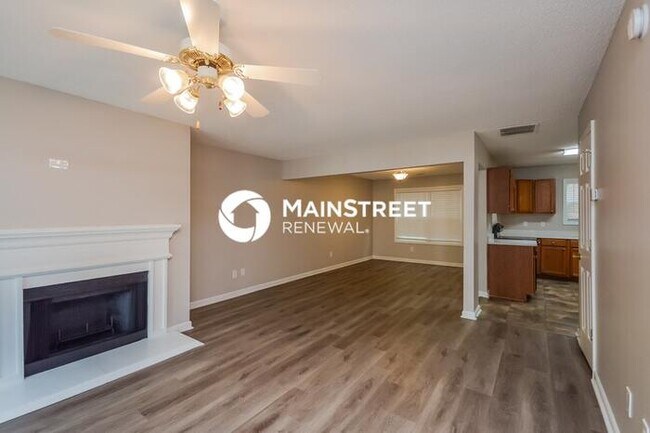 Foto del edificio - 4 Bedroom Pet-Friendly Home in LITHONIA, G...